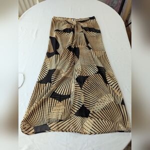 Anne Cole Beige & Black Abstract Print Maxi Sarong